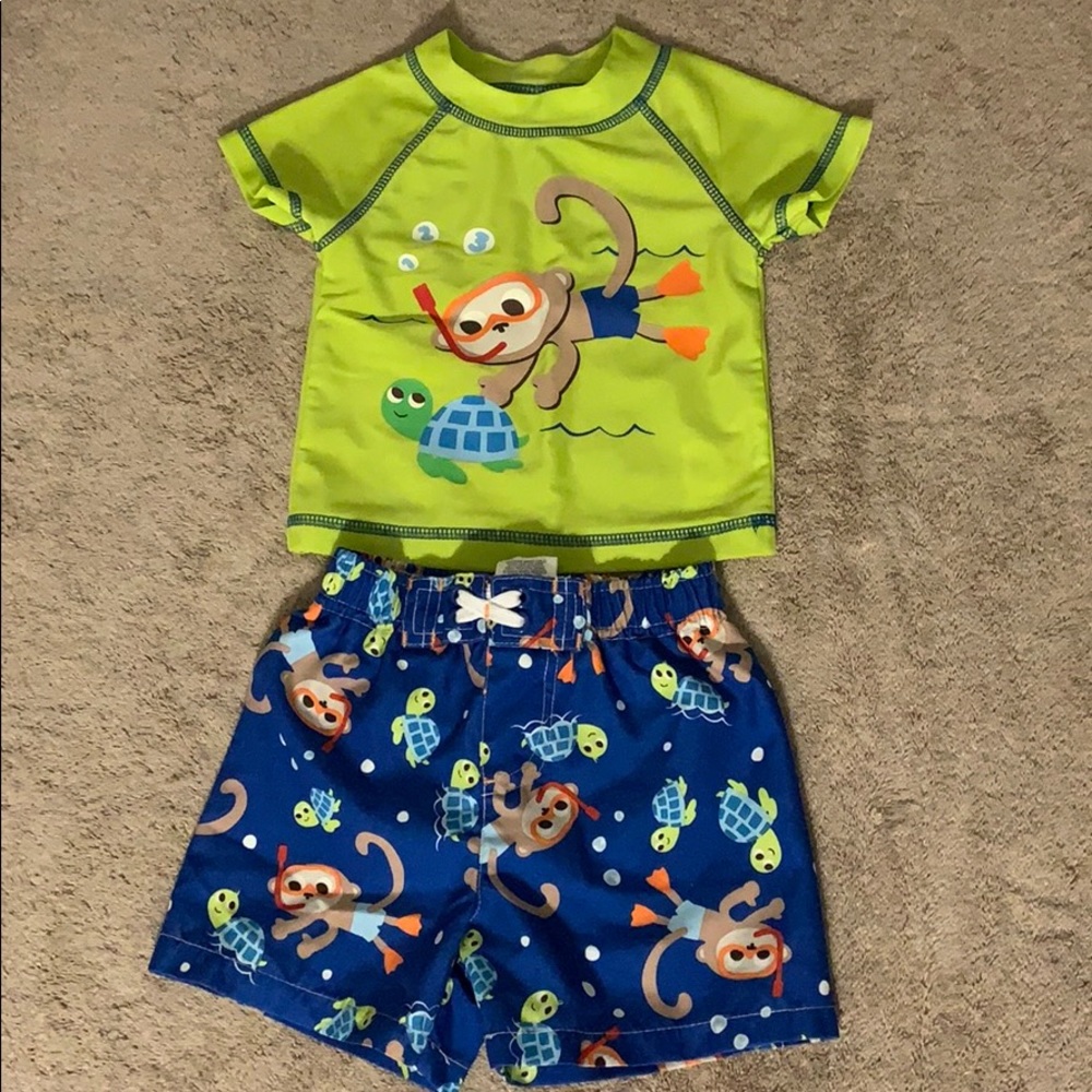 Watch me grow rash guard and swim trunks size 12m
